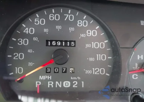 2003 Mercury Grand Marquis Ls из США, поврежденный, VIN 2MEFM75W43X652046